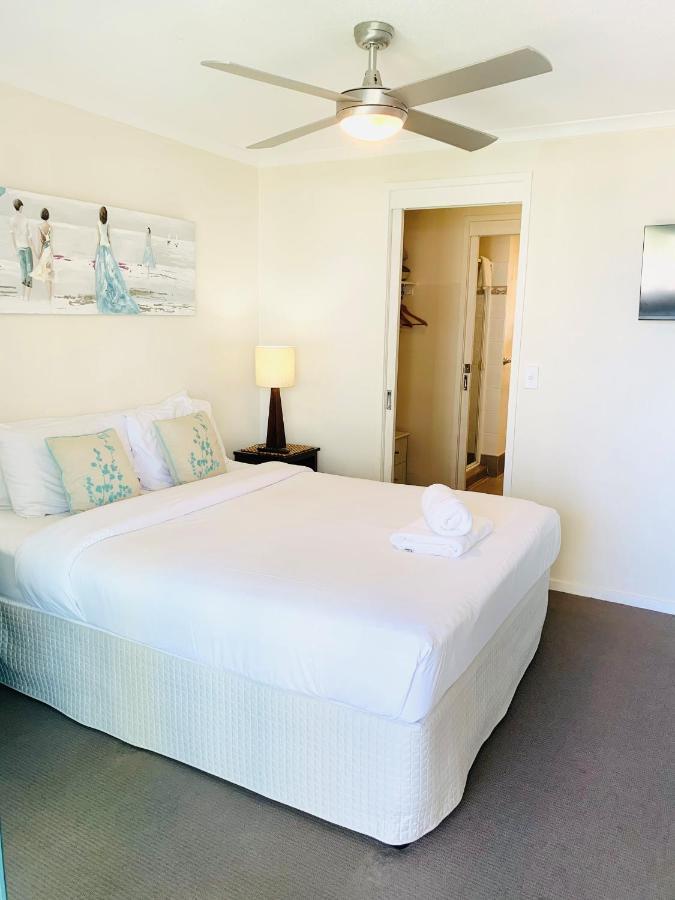 Emerald Sands Holiday Apartments Сърфърс Парадайс Екстериор снимка