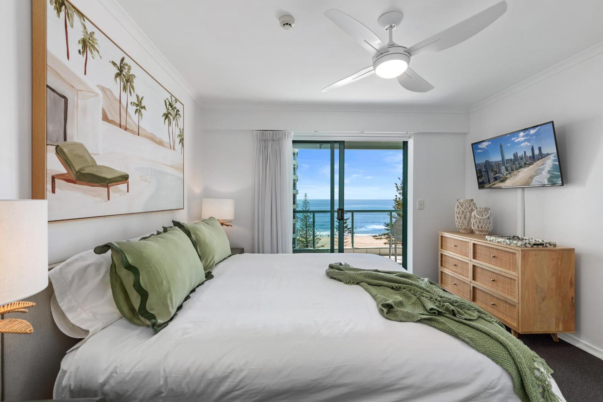 Emerald Sands Holiday Apartments Сърфърс Парадайс Стая снимка