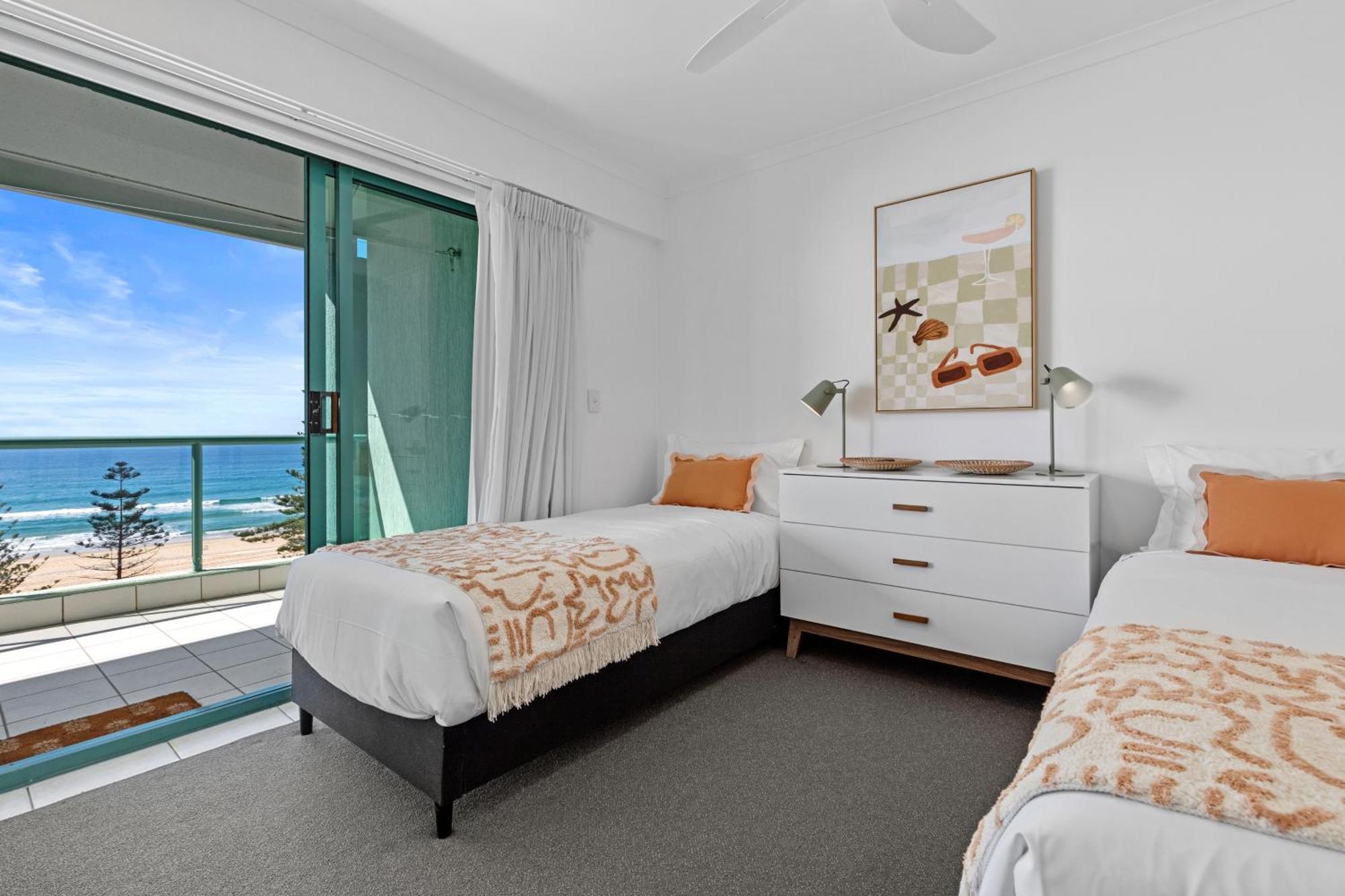 Emerald Sands Holiday Apartments Сърфърс Парадайс Стая снимка