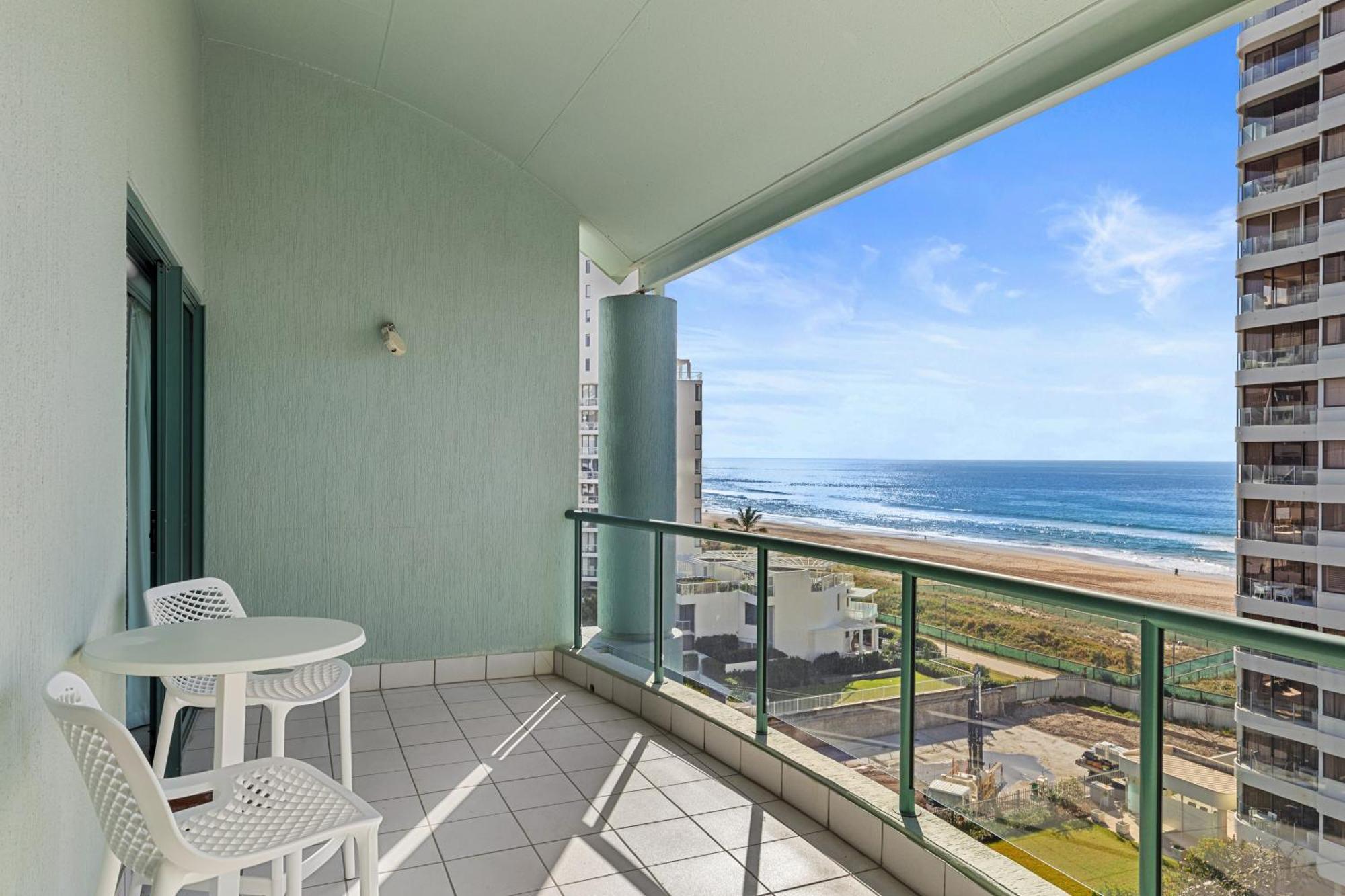 Emerald Sands Holiday Apartments Сърфърс Парадайс Стая снимка