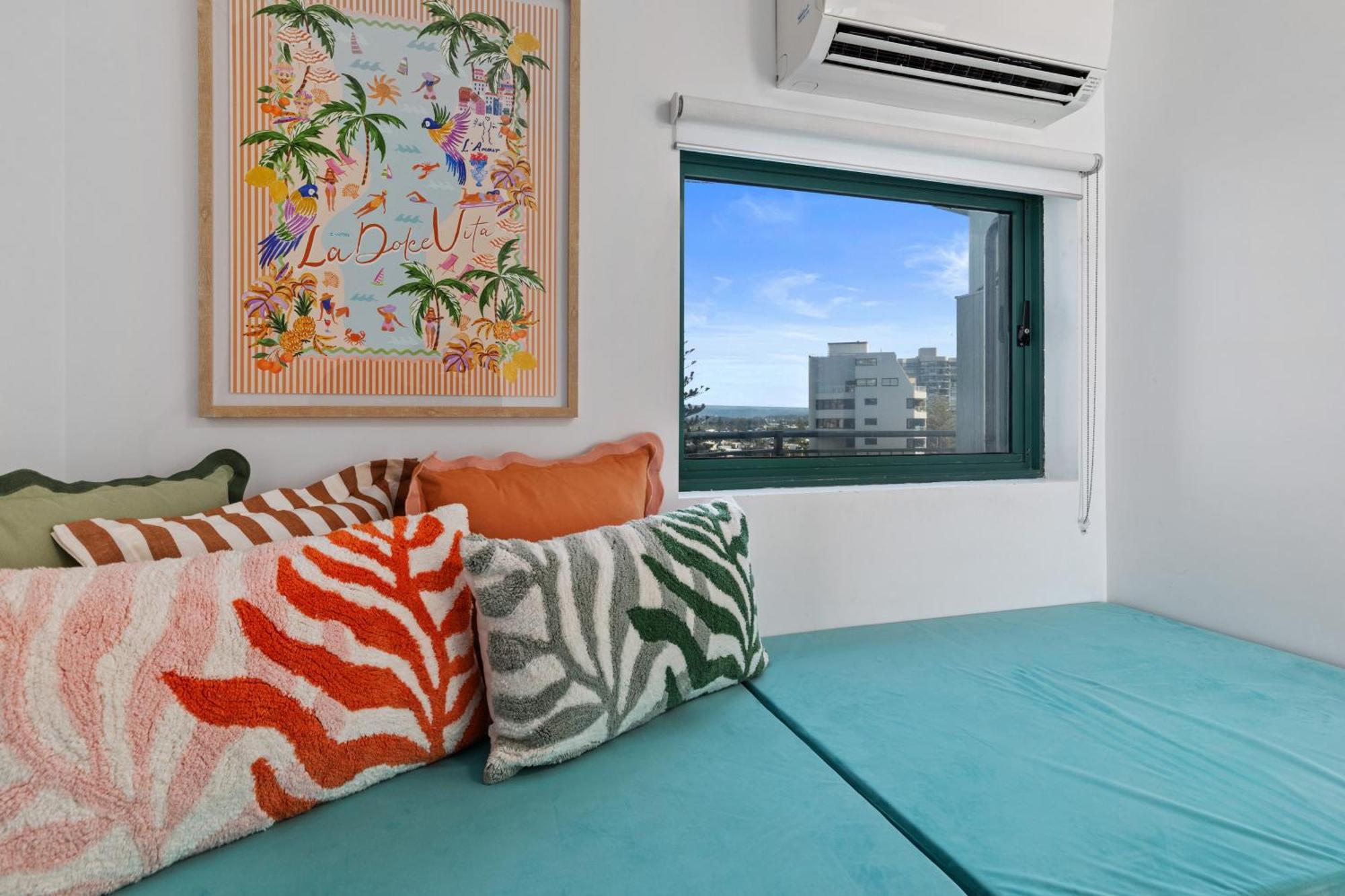 Emerald Sands Holiday Apartments Сърфърс Парадайс Стая снимка