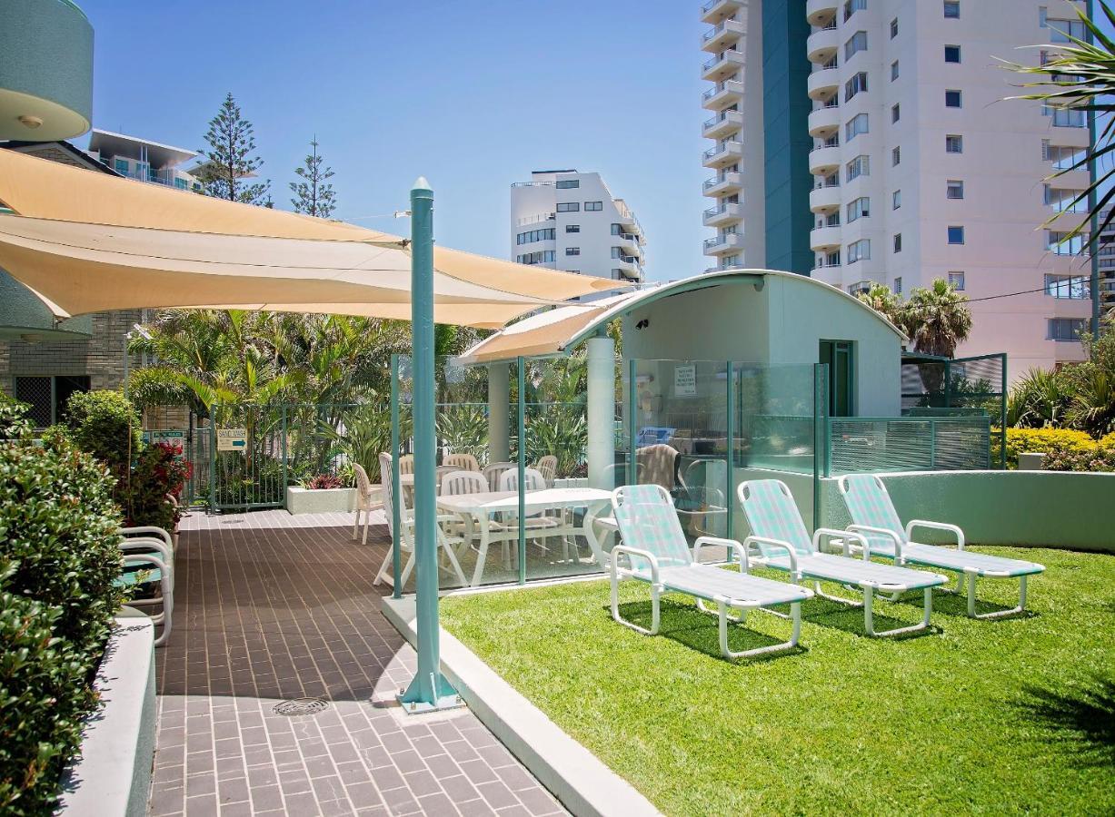 Emerald Sands Holiday Apartments Сърфърс Парадайс Екстериор снимка